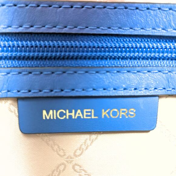 Pre-loved Michael Kors Camden Mini Messenger Crossbody Bag - Picture 6 of 6